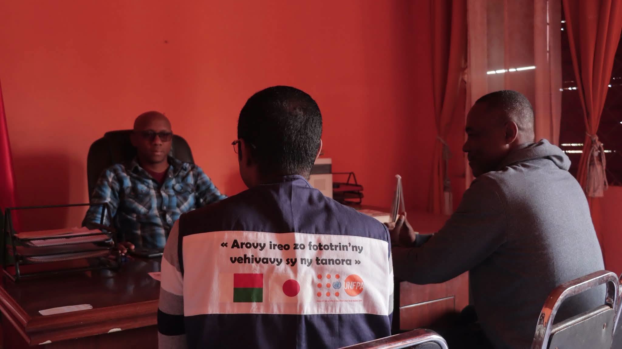 FAMPITAOVANA NY MAISON DES JEUNES AMBOVOMBE ANDROY : FANAMAFISANA NY TONTOLON’NY ASA SY NY TOLOTRA HO AN’NY TANORA
